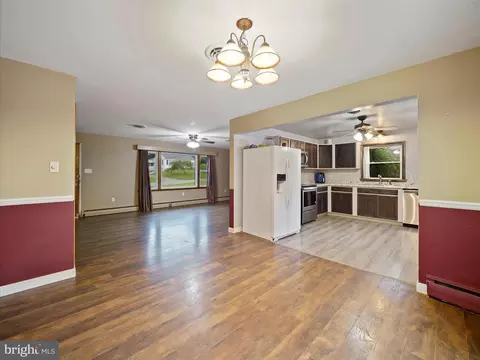 12825 Bradbury Ave, Smithsburg, MD 21783 photo 17