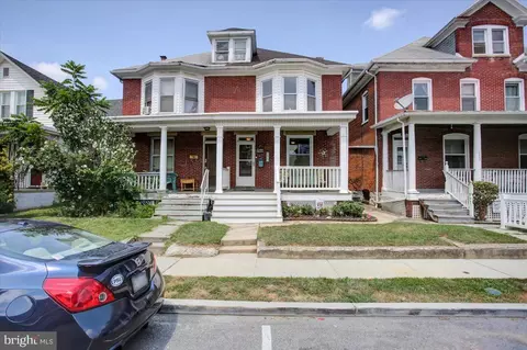 823 Mulberry Ave, Hagerstown, MD 21742