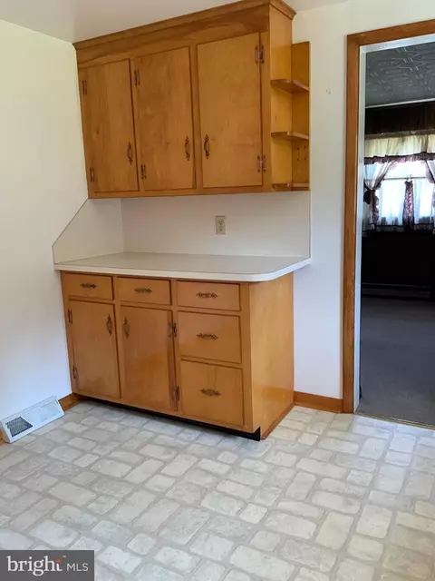 25476 Military Rd, Cascade, MD 21719 photo 17