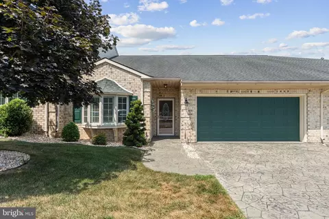 13141 Little Hayden Cir, Hagerstown, MD 21742