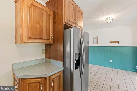 Kitchen - 8003 Mapleville Rd, Boonsboro, MD 21713 photo 5 of 5
