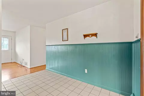 Entry Way - 8003 Mapleville Rd, Boonsboro, MD 21713 photo 2 of 2