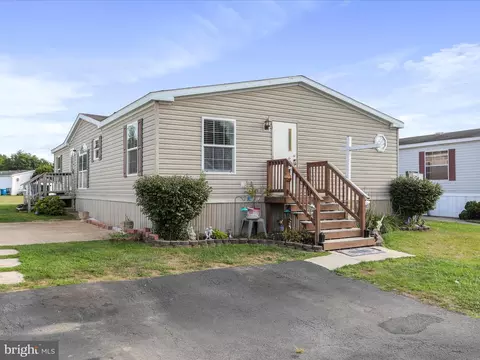 16810 Alcott Rd, Hagerstown, MD 21740