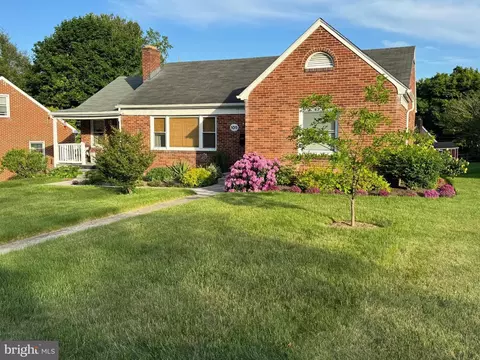 109 Calvert Ter, Hagerstown, MD 21742