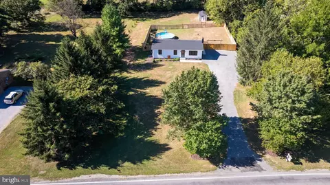 16809 Broadfording Rd, Hagerstown, MD 21740