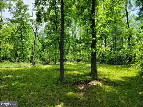 Exterior - 13337 Rowe Rd, Smithsburg, MD 21783 photo 9 of 9