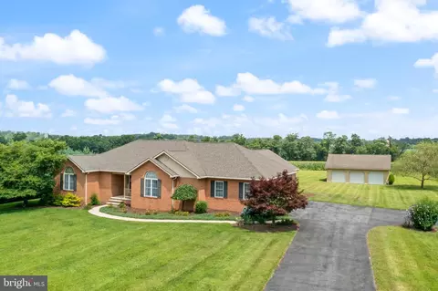 21438 Ridenour Rd, Boonsboro, MD 21713
