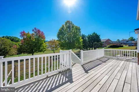 Exterior - 4 Shifflett Pl, Smithsburg, MD 21783 photo 11 of 17