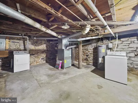 Other - 154 Cumberland St, Clear Spring, MD 21722 photo 3 of 4