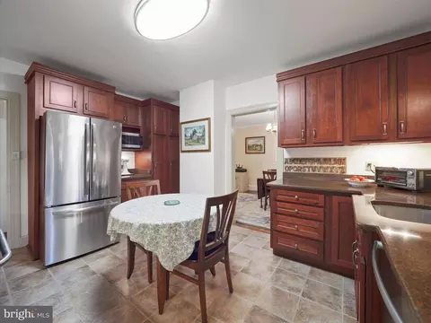 Kitchen - 154 Cumberland St, Clear Spring, MD 21722 photo 4 of 4