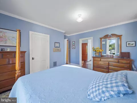 Bedroom - 154 Cumberland St, Clear Spring, MD 21722 photo 4 of 6