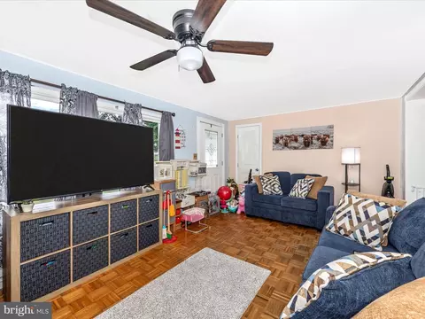 7612 Mcclellan Ave, Boonsboro, MD 21713 photo 6