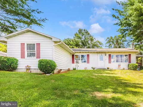 7612 Mcclellan Ave, Boonsboro, MD 21713