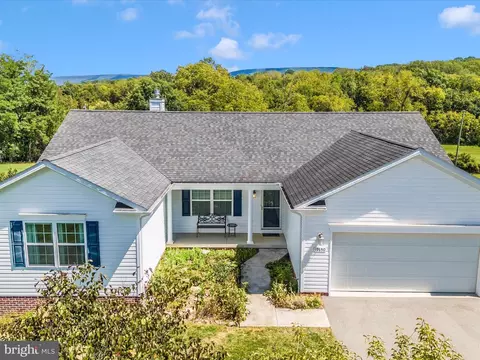 19850 Toms Rd, Boonsboro, MD 21713