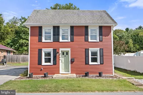 108 Saint Paul St, Boonsboro, MD 21713