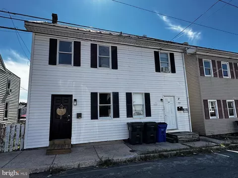 62 Elizabeth St, Hagerstown, MD 21740