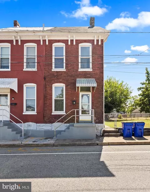 34 High St, Hagerstown, MD 21740