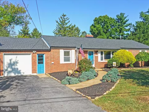 12530 Ashton Rd, Clear Spring, MD 21722