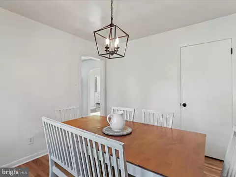 Dining - 12530 Ashton Rd, Clear Spring, MD 21722 photo 2 of 2