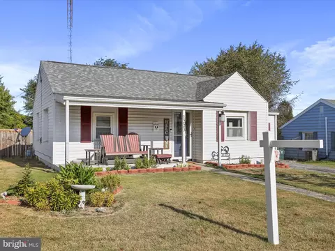 1223 Glenwood Ave, Hagerstown, MD 21742