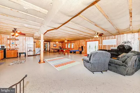 13450 Millstone Cir, Hancock, MD 21750 photo 32