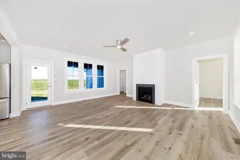 11737 Ashton Rd, Clear Spring, MD 21722 photo 9