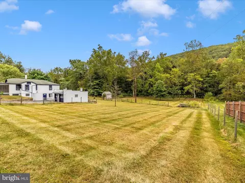 Exterior - 13609 Blairs Valley Rd, Clear Spring, MD 21722 photo 10 of 15