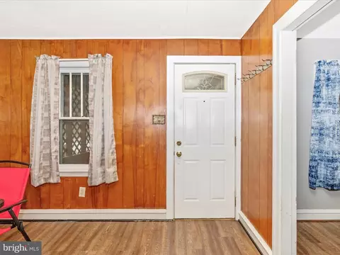 Entry Way - 13609 Blairs Valley Rd, Clear Spring, MD 21722 photo 1 of 5