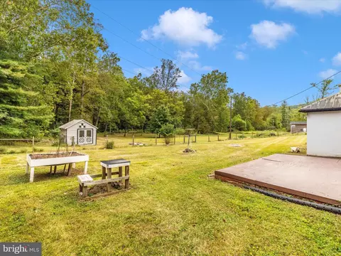 Exterior - 13609 Blairs Valley Rd, Clear Spring, MD 21722 photo 14 of 15