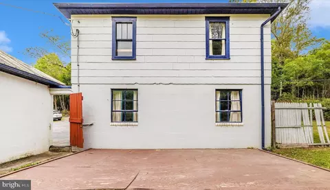 Exterior - 13609 Blairs Valley Rd, Clear Spring, MD 21722 photo 13 of 15