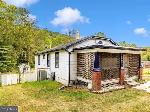 Exterior - 13609 Blairs Valley Rd, Clear Spring, MD 21722 photo 7 of 15
