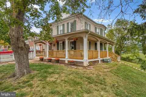 409 N Main St, Boonsboro, MD 21713