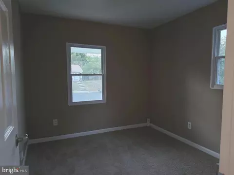 Bedroom - 1424 Outer Dr, Hagerstown, MD 21742 photo 2 of 4