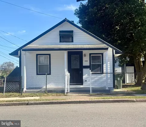 518 Stratford Ave, Hagerstown, MD 21740