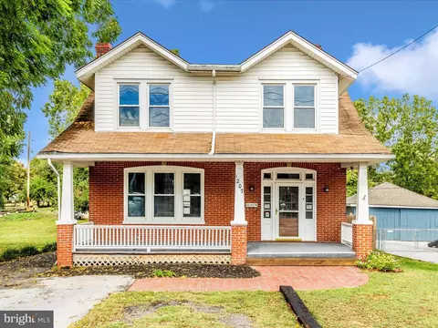 1207 Virginia Ave, Hagerstown, MD 21740