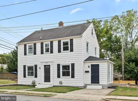 213 Garlinger Ave, Hagerstown, MD 21740
