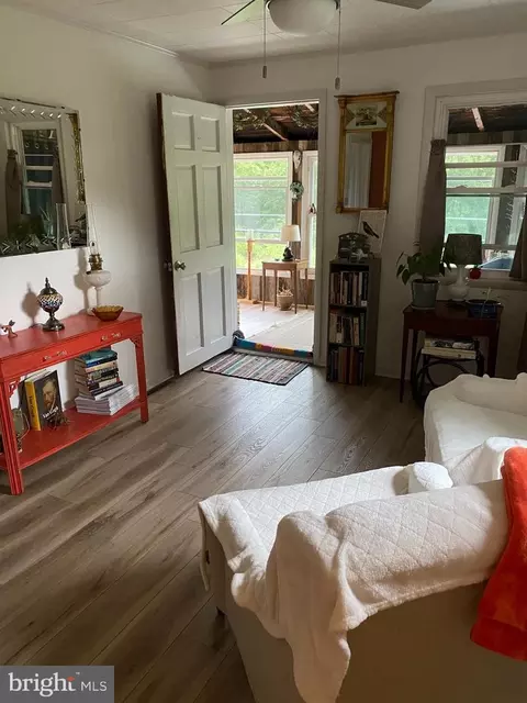 12364 Seavolt Rd, Hancock, MD 21750 photo 6