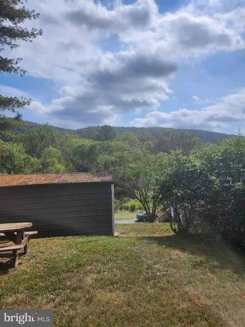 12364 Seavolt Rd, Hancock, MD 21750 photo 3