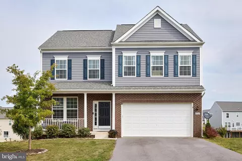 18020 Donegall Ct, Hagerstown, MD 21740
