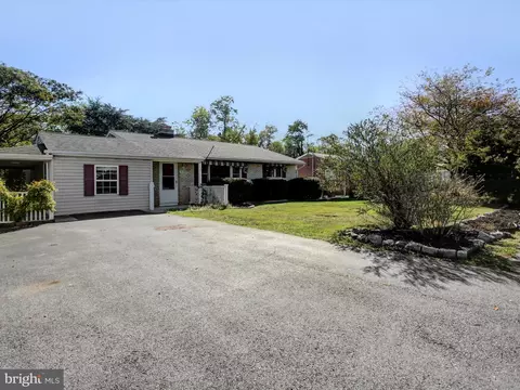 11523 Englewood Rd, Hagerstown, MD 21740