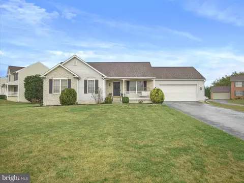 13409 Chads Ter, Hagerstown, MD 21740