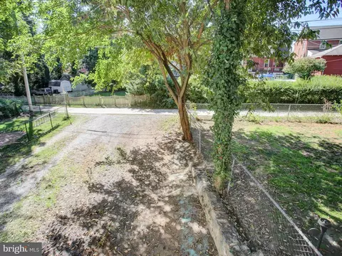 27 E Irvin Ave, Hagerstown, MD 21742 photo 17