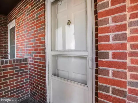 27 E Irvin Ave, Hagerstown, MD 21742 photo 4
