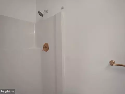 27 E Irvin Ave, Hagerstown, MD 21742 photo 31
