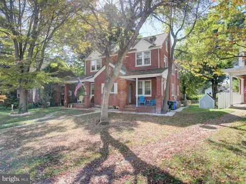 27 E Irvin Ave, Hagerstown, MD 21742 photo 2