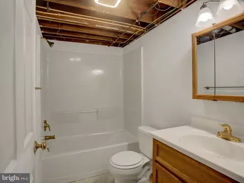 27 E Irvin Ave, Hagerstown, MD 21742 photo 34