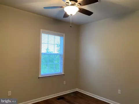 Bedroom - 121 Colton Ct, Smithsburg, MD 21783 photo 3 of 7