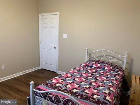 Bedroom - 121 Colton Ct, Smithsburg, MD 21783 photo 4 of 7