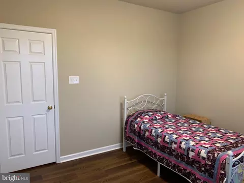Bedroom - 121 Colton Ct, Smithsburg, MD 21783 photo 5 of 7
