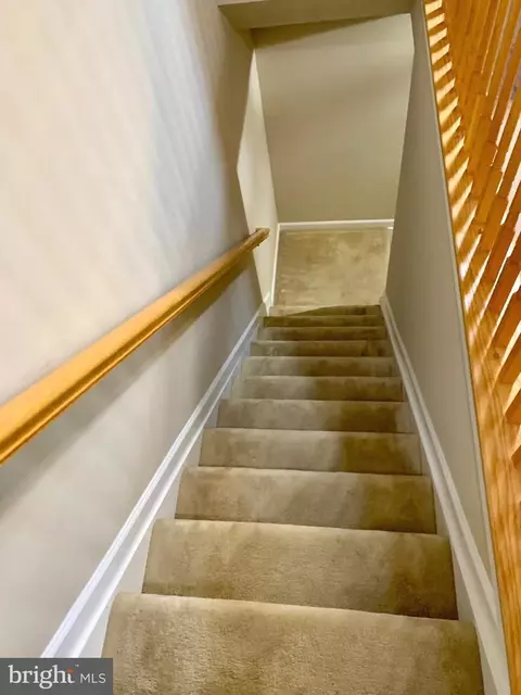 Entry Way - 121 Colton Ct, Smithsburg, MD 21783 photo 5 of 7
